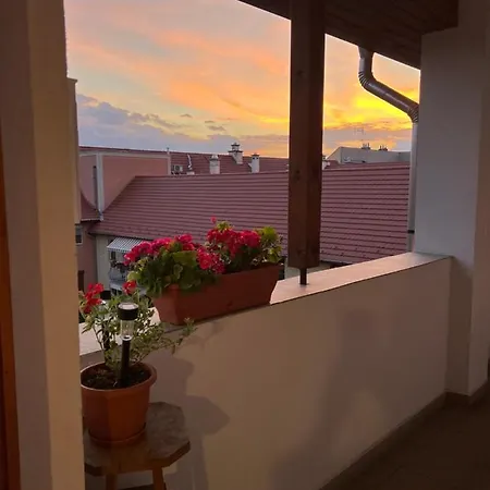Capri Apartament *